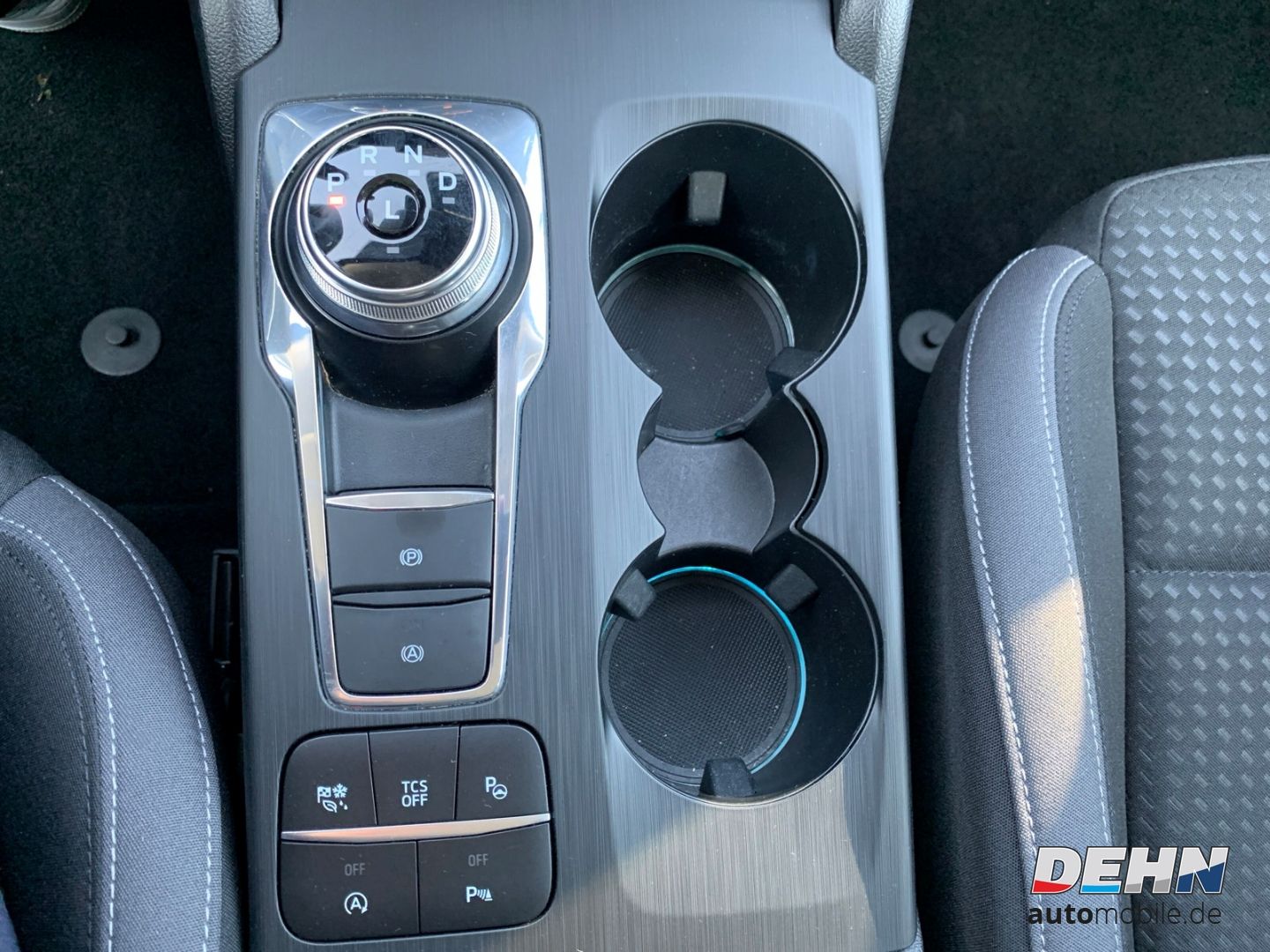 Ford Focus Turnier 1.5 EB AT Cool & Connect - Samsaru's Car Outlet