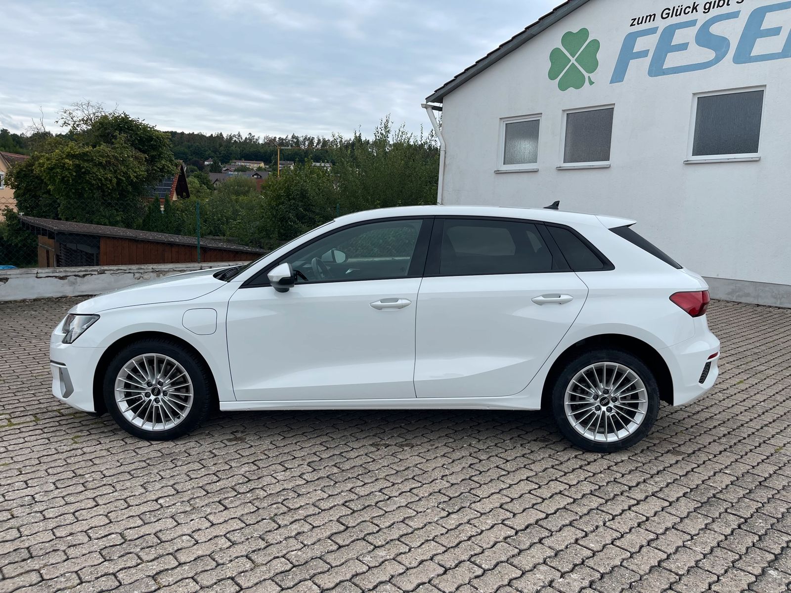 Audi A3 Spb. 40 TFSIe advanced NAV VIRTUAL DAB