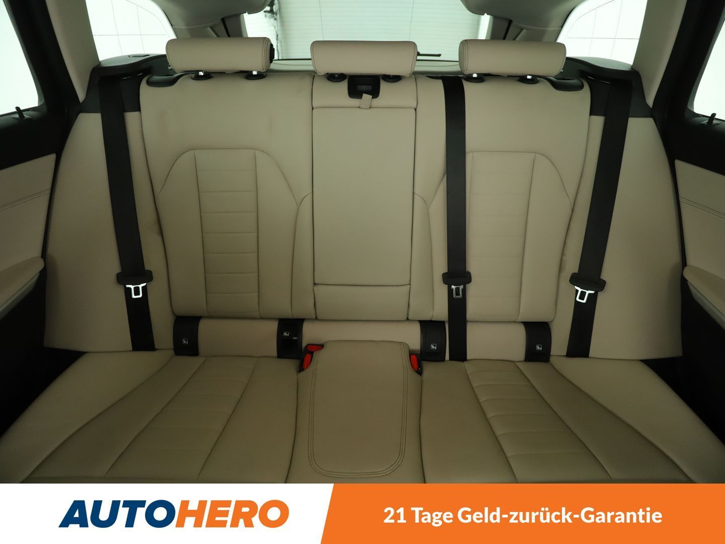 BMW 330d Luxury Line - Samsaru's Car Outlet
