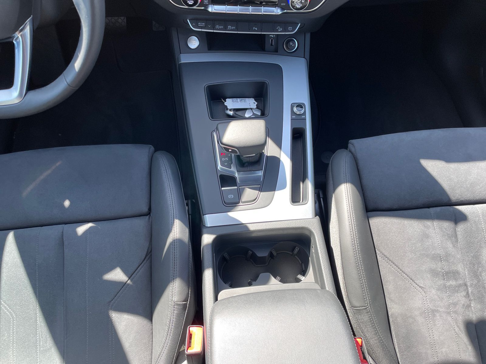 Audi Q5 40TDI quattro S-line s-tronic Navi AHK