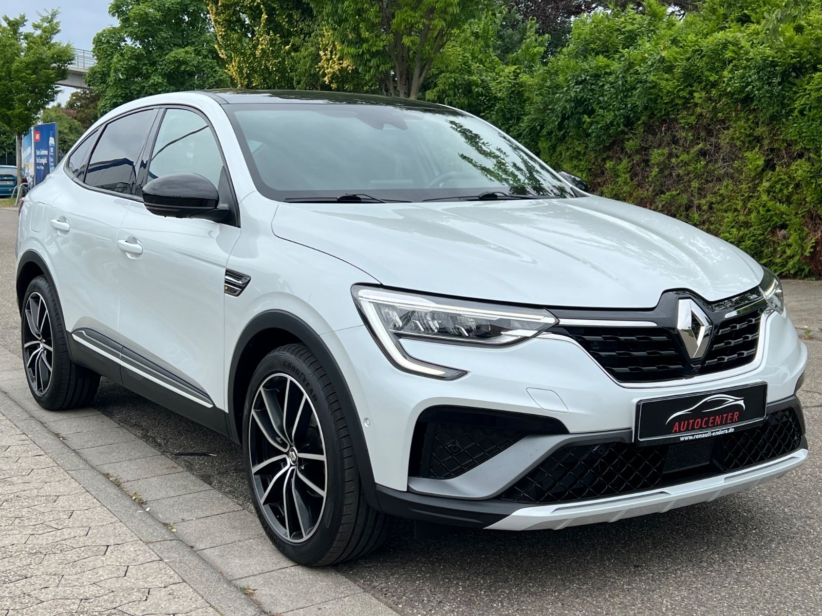 Renault Arkana R.S. Line - Samsaru's Car Outlet