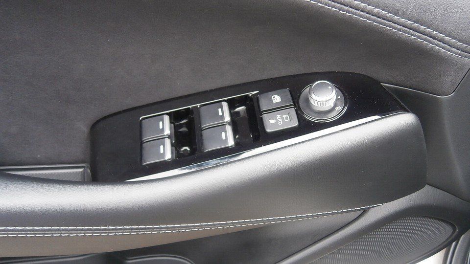 Mazda 6 2.5L SKYACTIV G 194PS 6AT FWD TAKUMI SUNROOF