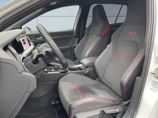 Volkswagen Golf GTI Clubsport 2.0 TSI DSG - Samsaru's Car Outlet