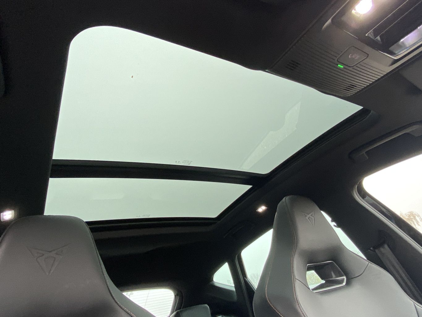 Cupra Formentor VZ 2.0 TSI DSG 4-DRIVE 19"-KUPFER+AREA