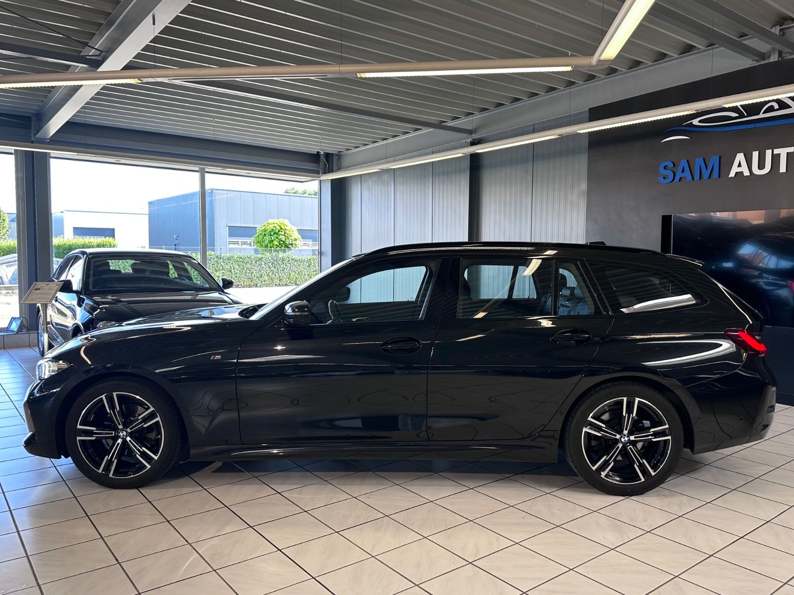 BMW 320d Touring M Sport - Samsaru's Car Outlet