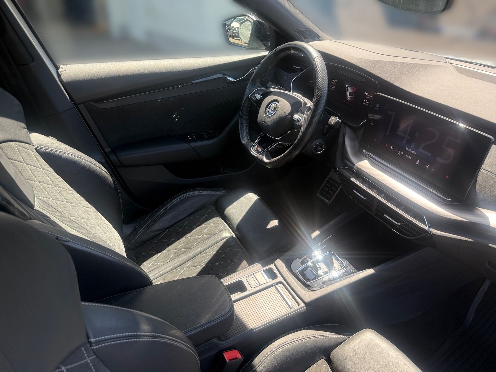 Skoda Octavia Lim. RS iV *NAVI*LED*CANTON*HUD*KAMERA*A