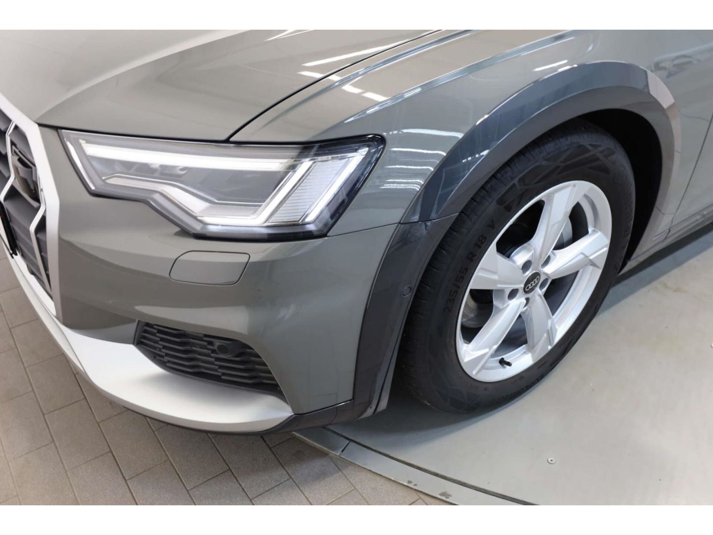 Audi A6 allroad 40 TDI quattro - Samsaru's Car Outlet