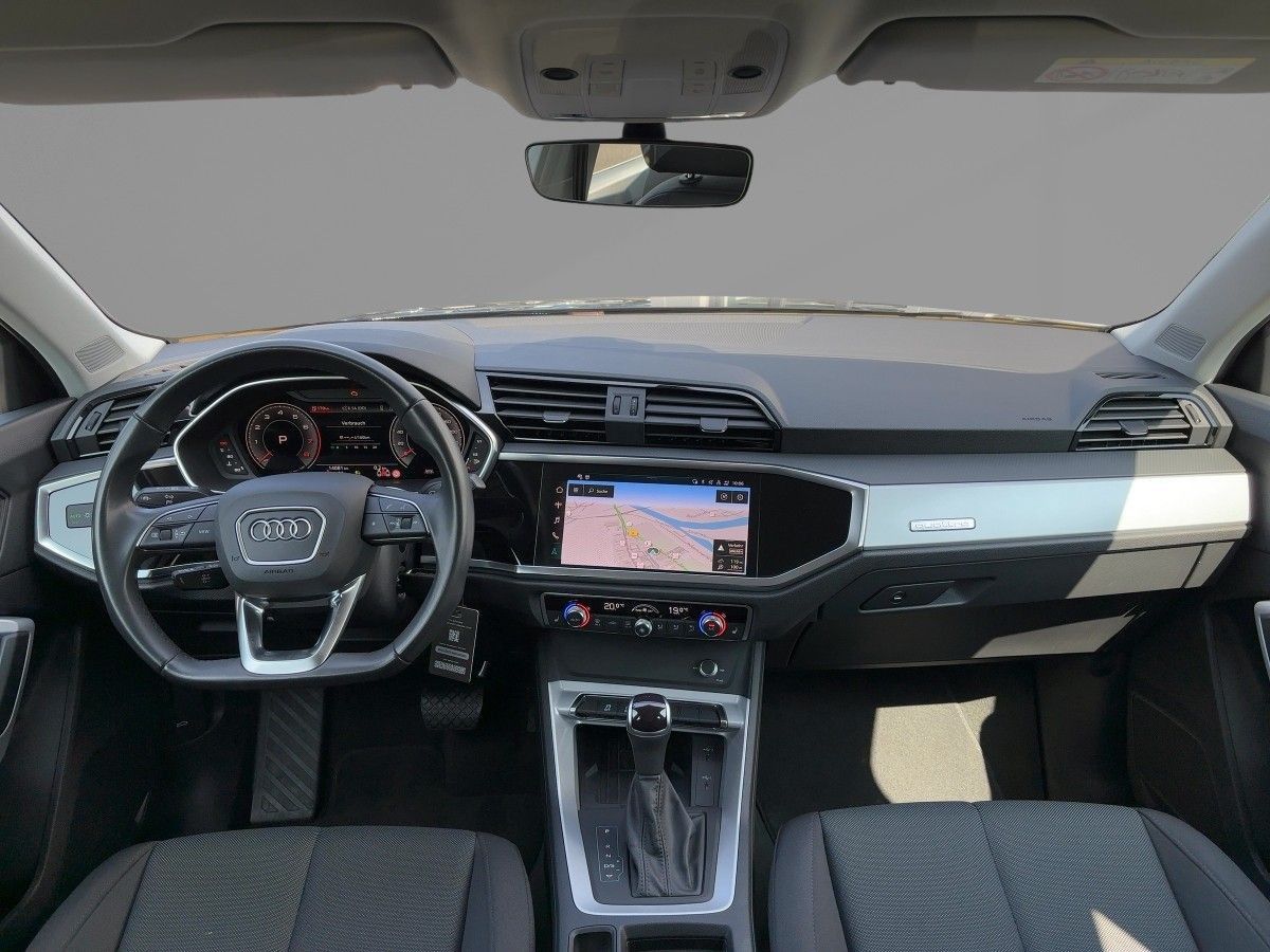 Audi Q3 40 TFSI quattro - Samsaru's Car Outlet
