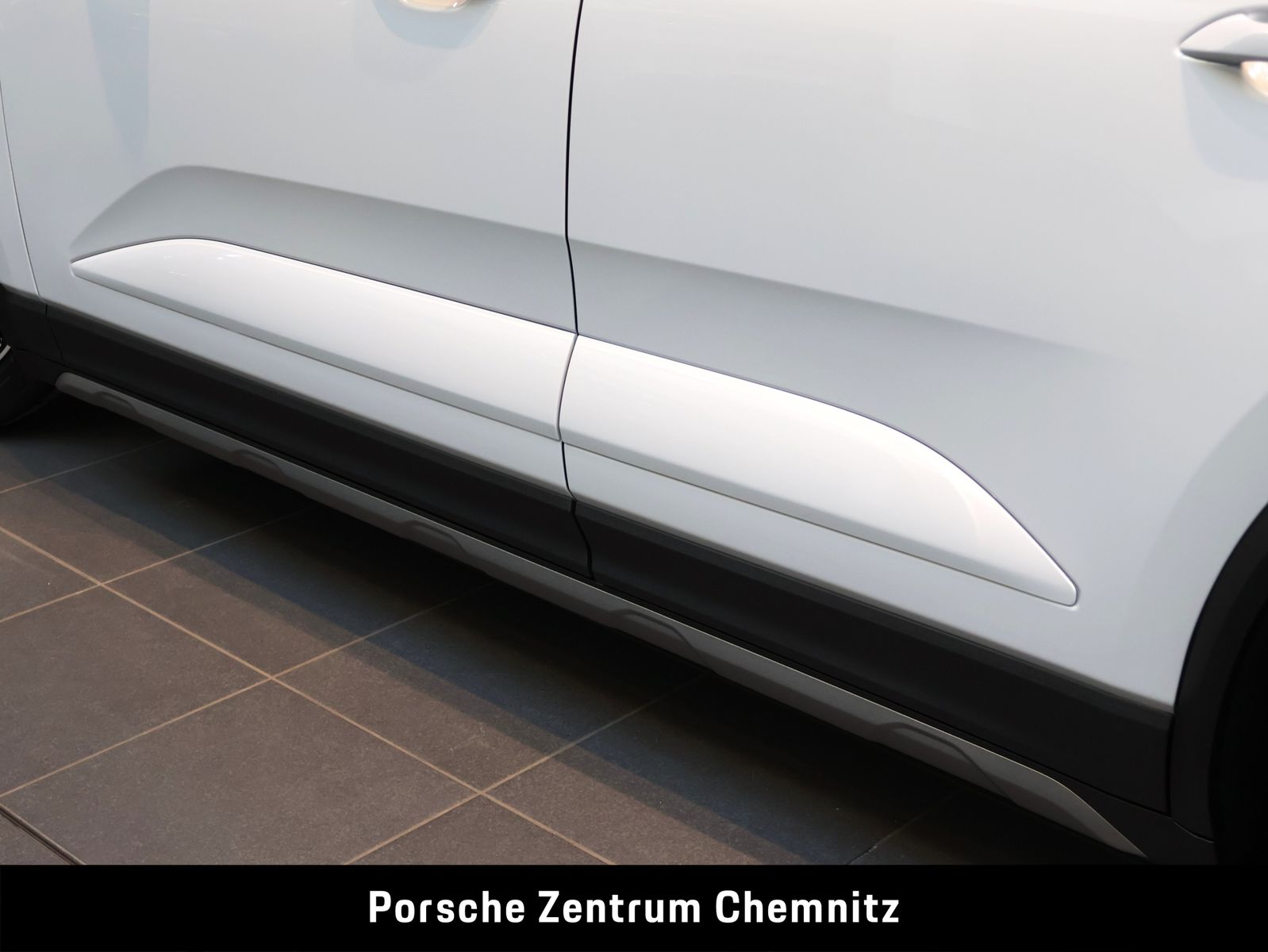 Porsche Macan 4 Electric BEV!;Pano;Luft;BOSE