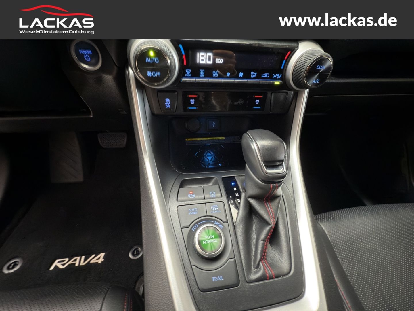 Toyota RAV 4 Plug-in Hybrid 4x4 - Samsaru's Car Outlet