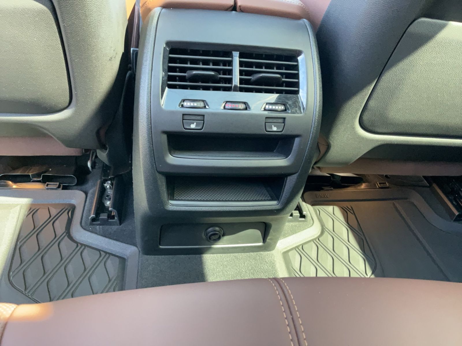 BMW X5 xDrive45e M Sport.AHK. Sitzbel.