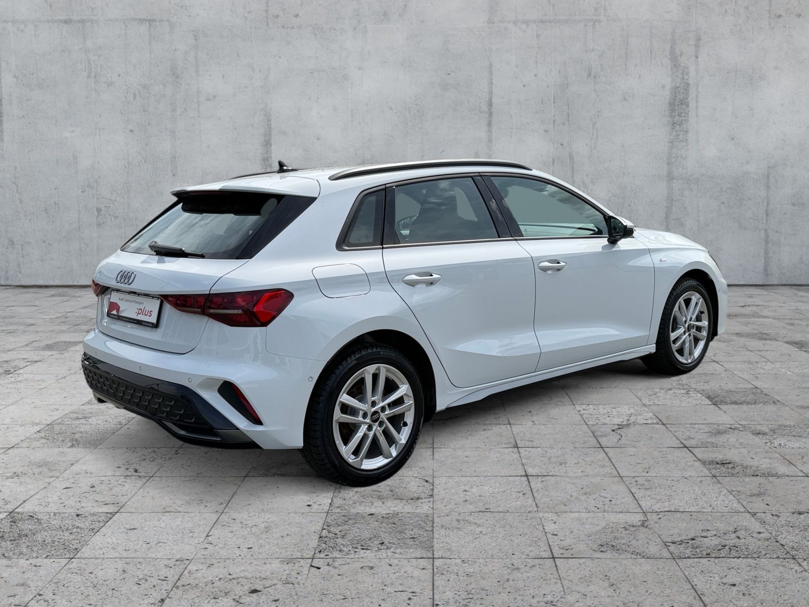 Audi A3 Sportback TFSI e S-LINE INT LED+SONOS+RFK+AHK