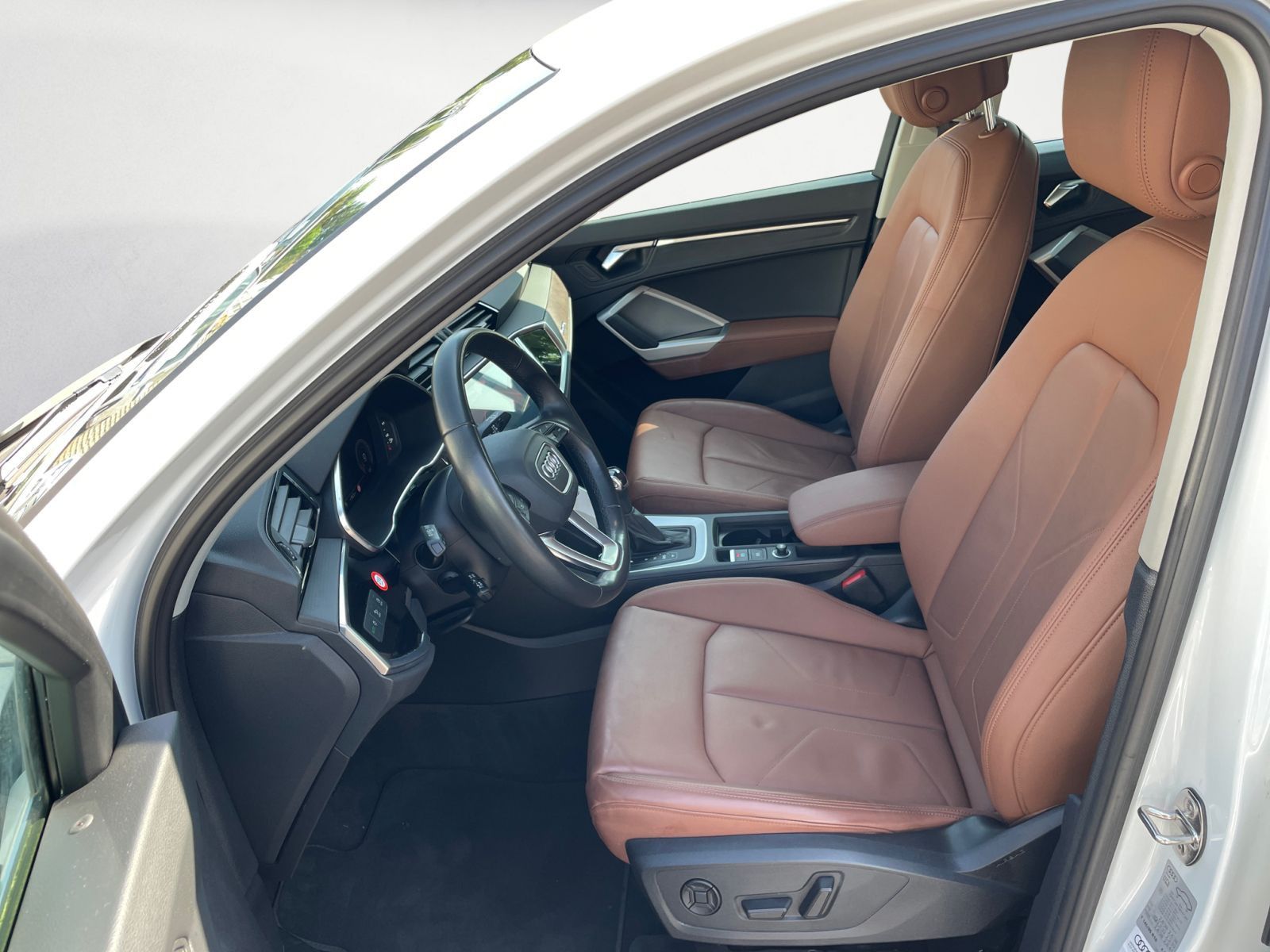 Audi Q3 40 TDI quattro S-line - Samsaru's Car Outlet