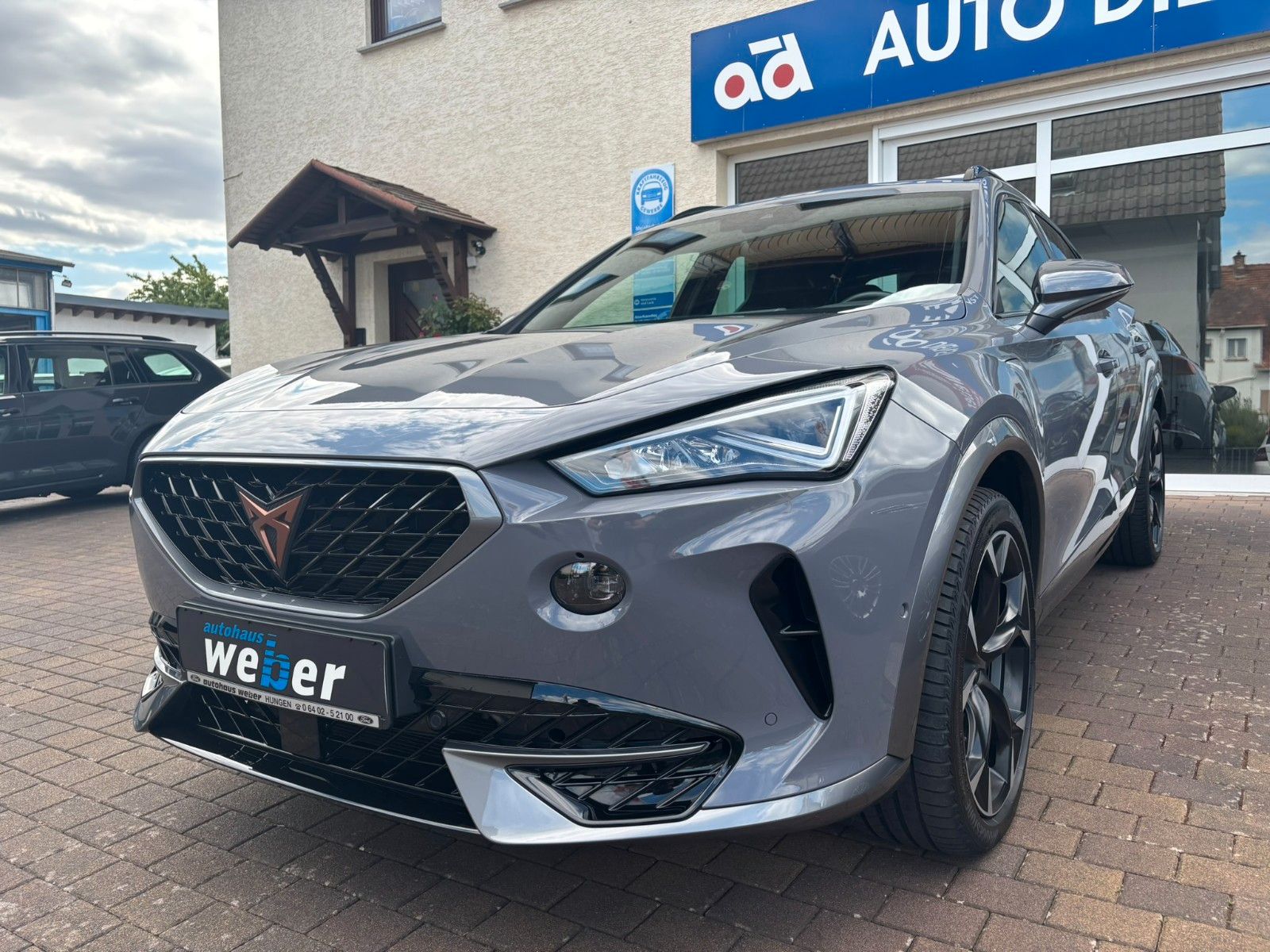 Cupra Formentor VZ e-Hybrid - Samsaru's Car Outlet