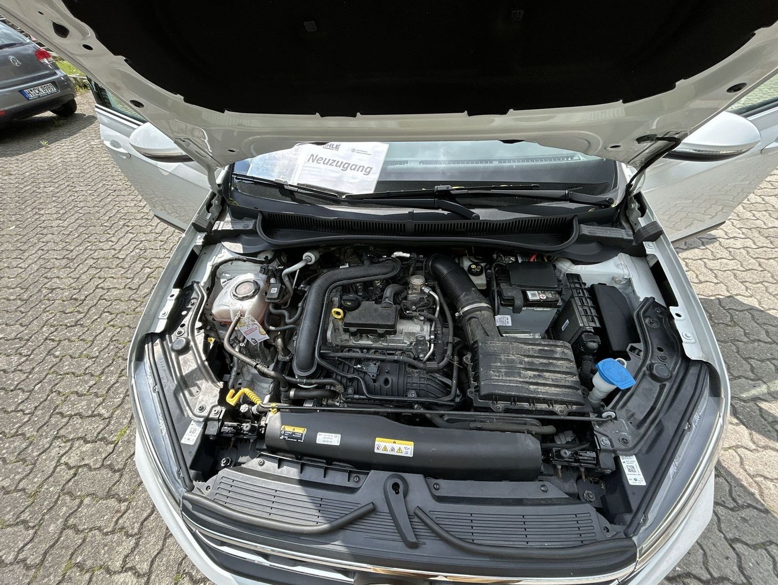 Volkswagen Taigo 1.0 TSI DSG Life - Samsaru's Car Outlet