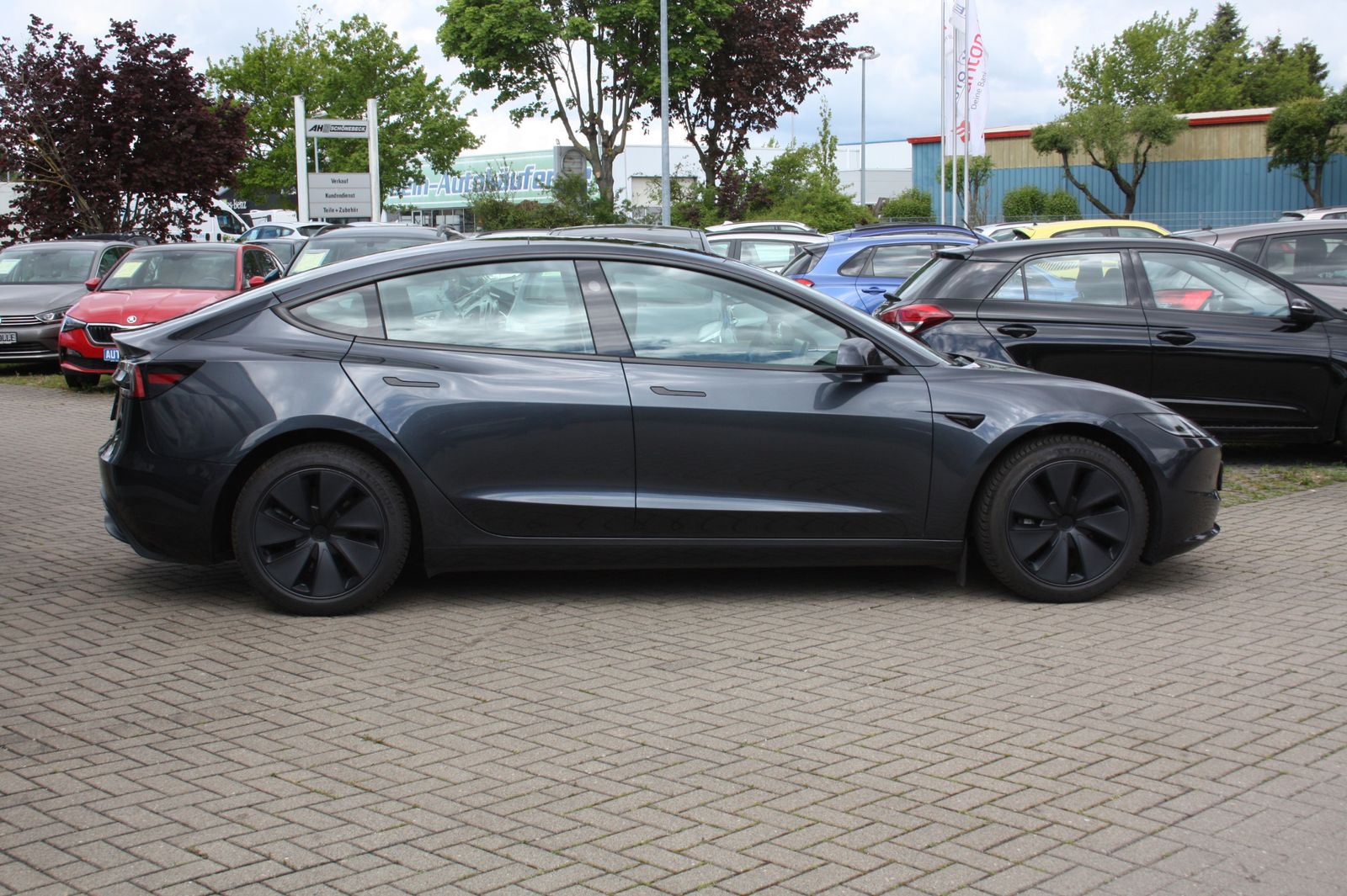 Tesla Model 3 HIGHLAND SR RWD PANORAMA 1.HAND
