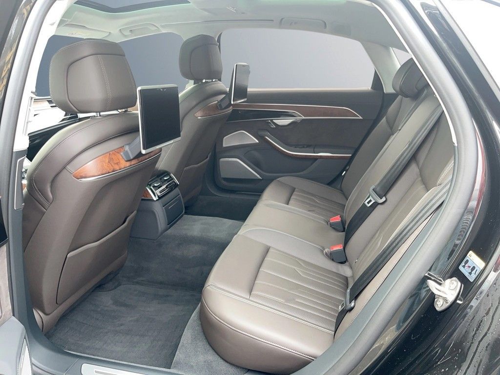 Audi A8 L 60 TFSI e quattro - Samsaru's Car Outlet