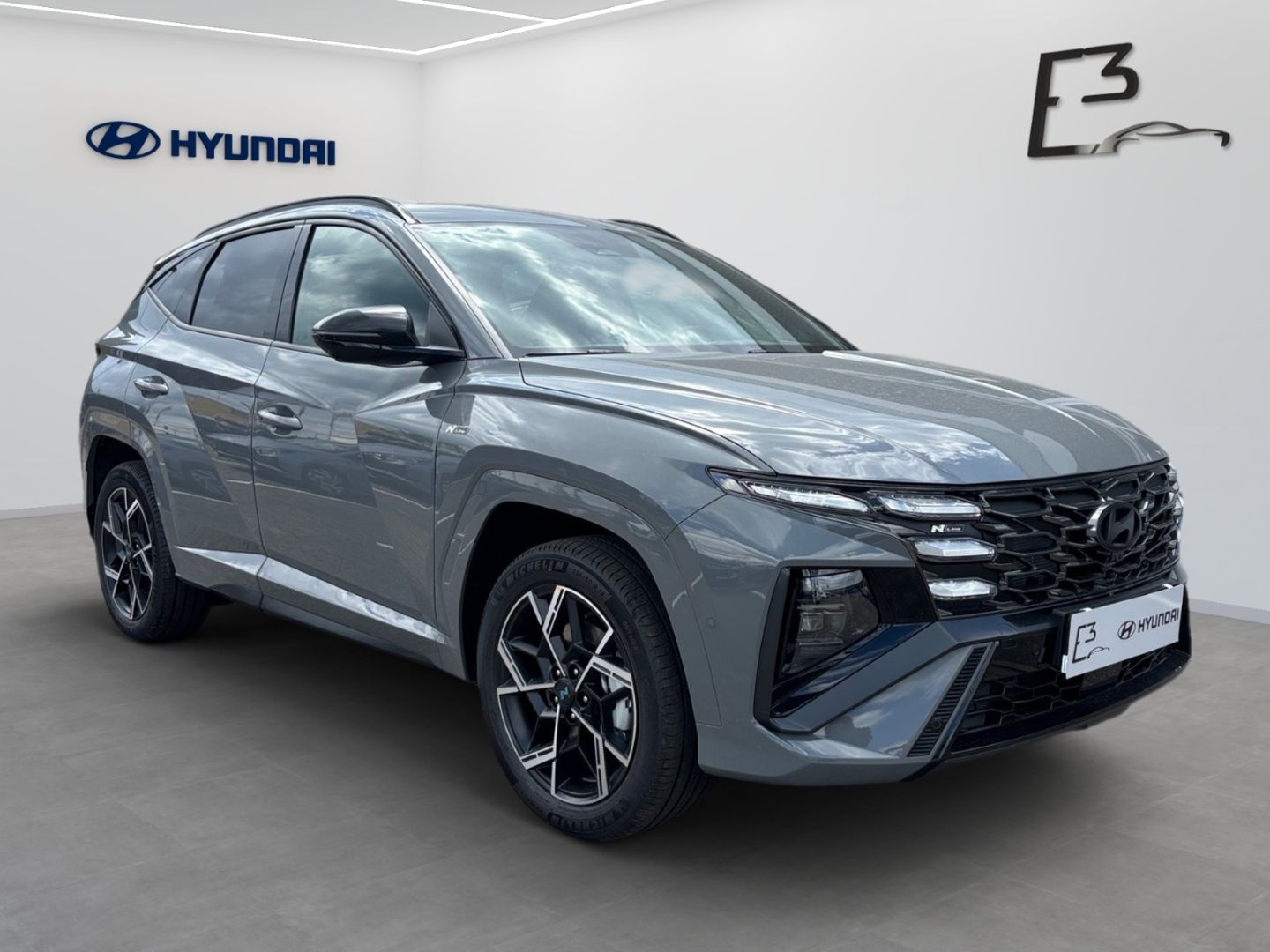 Hyundai Tucson Hybrid 2WD N Line - Samsaru's Car Outlet