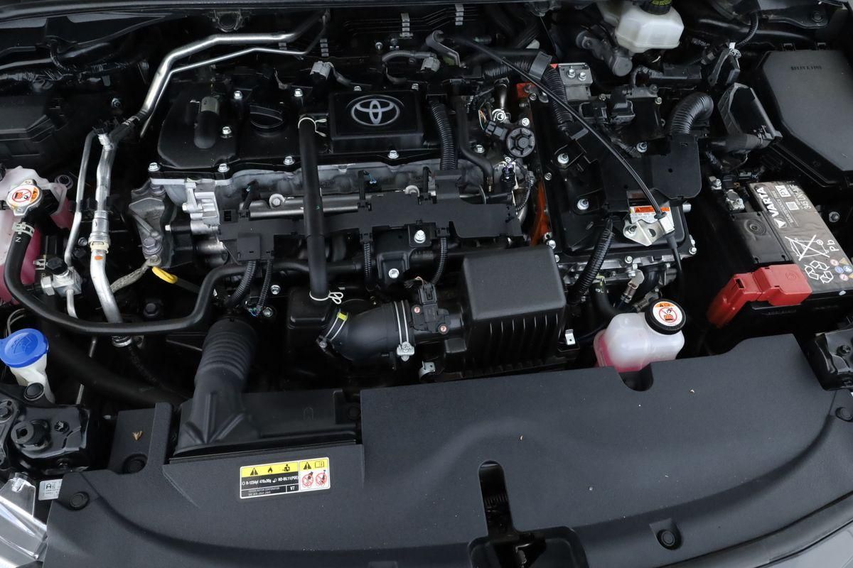 Toyota Corolla Touring Sports 1.8 CVT Team D Navi Kam