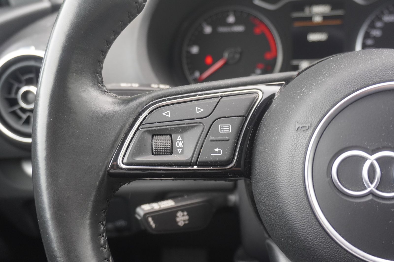 Audi A3 Sportback 35 TDI - Samsaru's Car Outlet