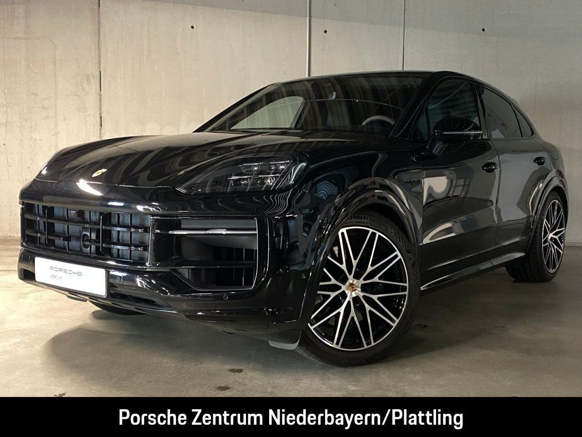 Porsche Cayenne S E-Hybrid Coupe | Hinterachslenkung |