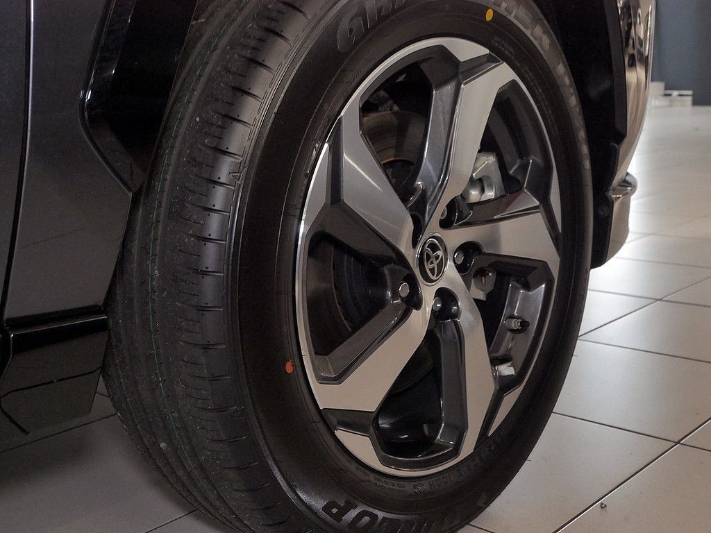 Toyota RAV 4 Teamplayer 2.5 Plug-in Hybrid 4x4 ACC LED