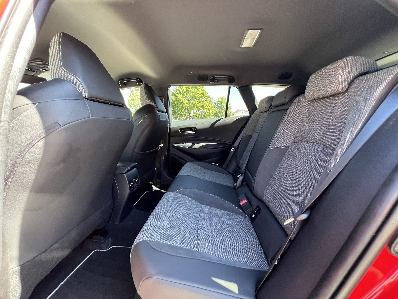 Toyota Corolla Touring Sports 2.0 Hyb. Teamplayer Tech.