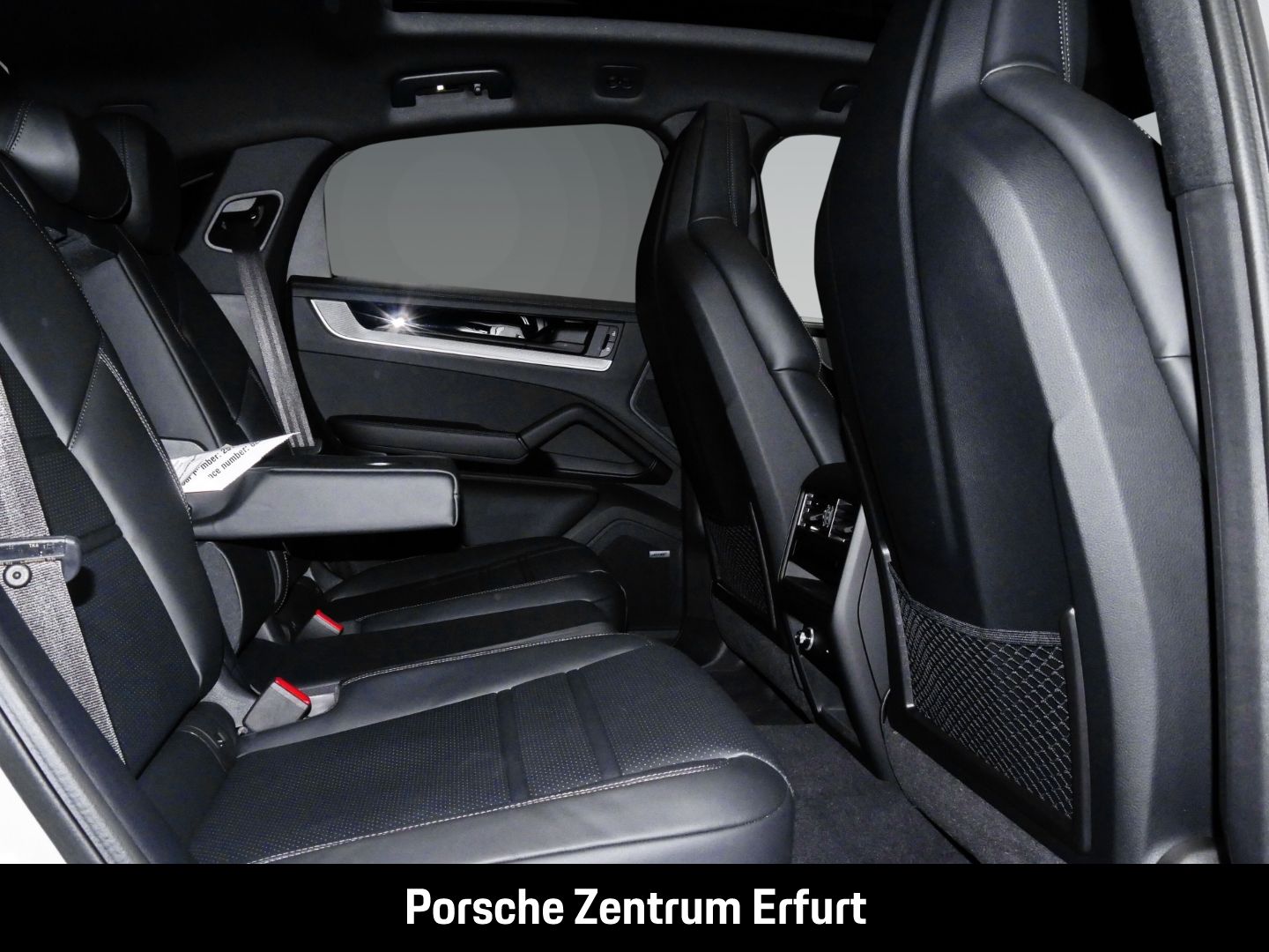 Porsche Cayenne E-Hybrid Coupe Matrix/SportDesign/22''/A