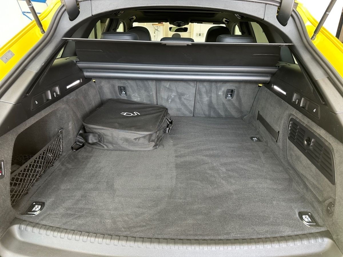 Audi A6 Avant 50 TFSI e quattro sport - Samsaru's Car Outlet