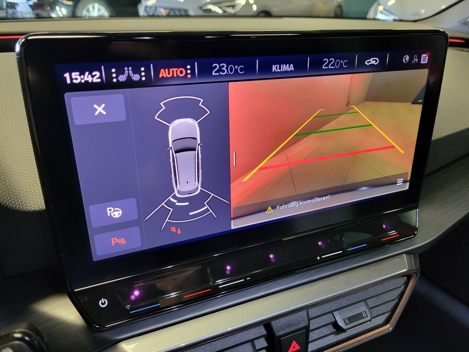 Cupra Leon Sportstour. 1.5 eTSI DSG - Samsaru's Car Outlet