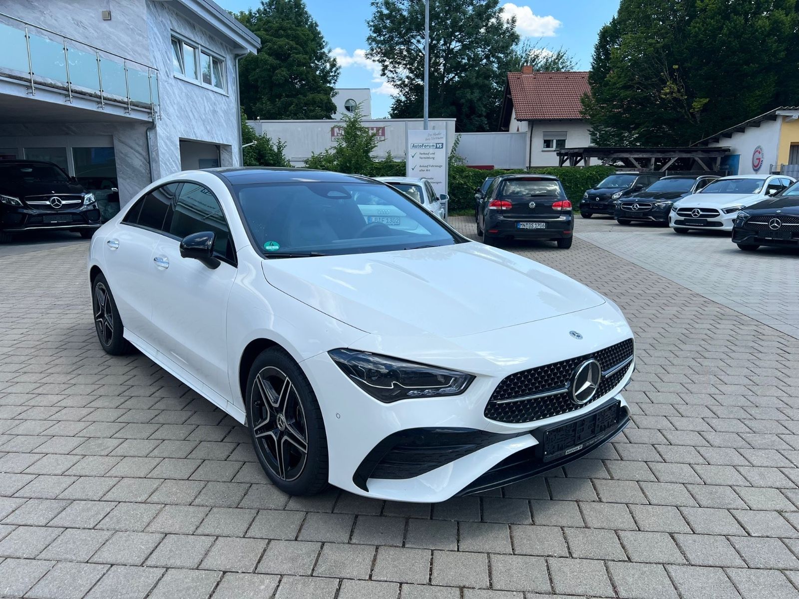 Mercedes-Benz CLA 200 AMG - Samsaru's Car Outlet