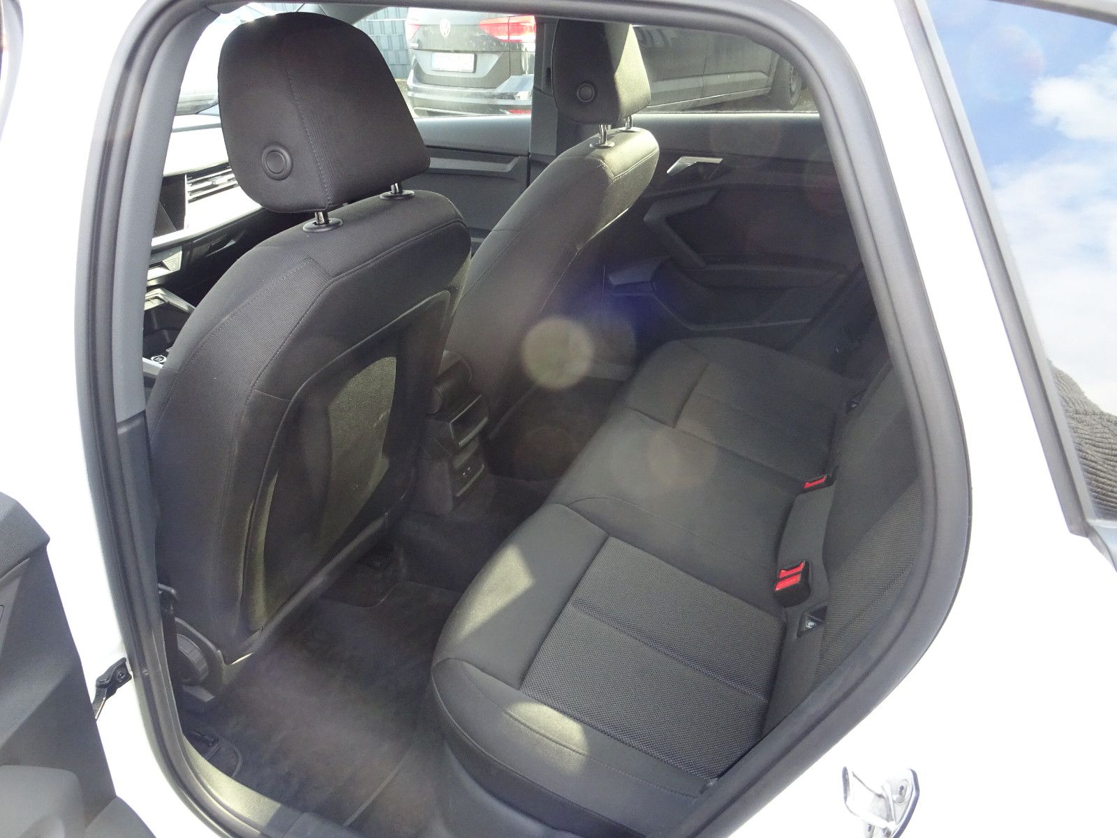 Audi A3 Sportback 30 TFSI S line Navi LED SHZ Virtual