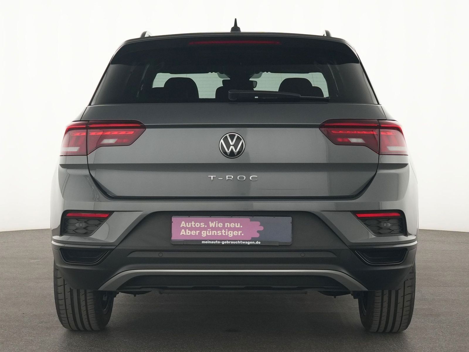 Volkswagen T-Roc Sport - Samsaru's Car Outlet