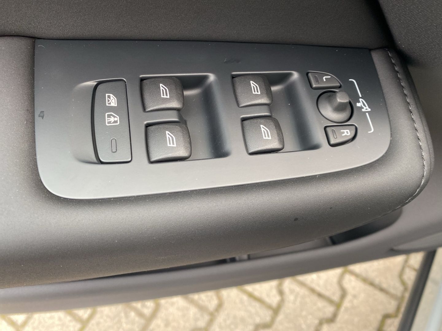 Volvo XC60 Ultra Black Edition T6 AWD HUD 22'' AHZV Pa