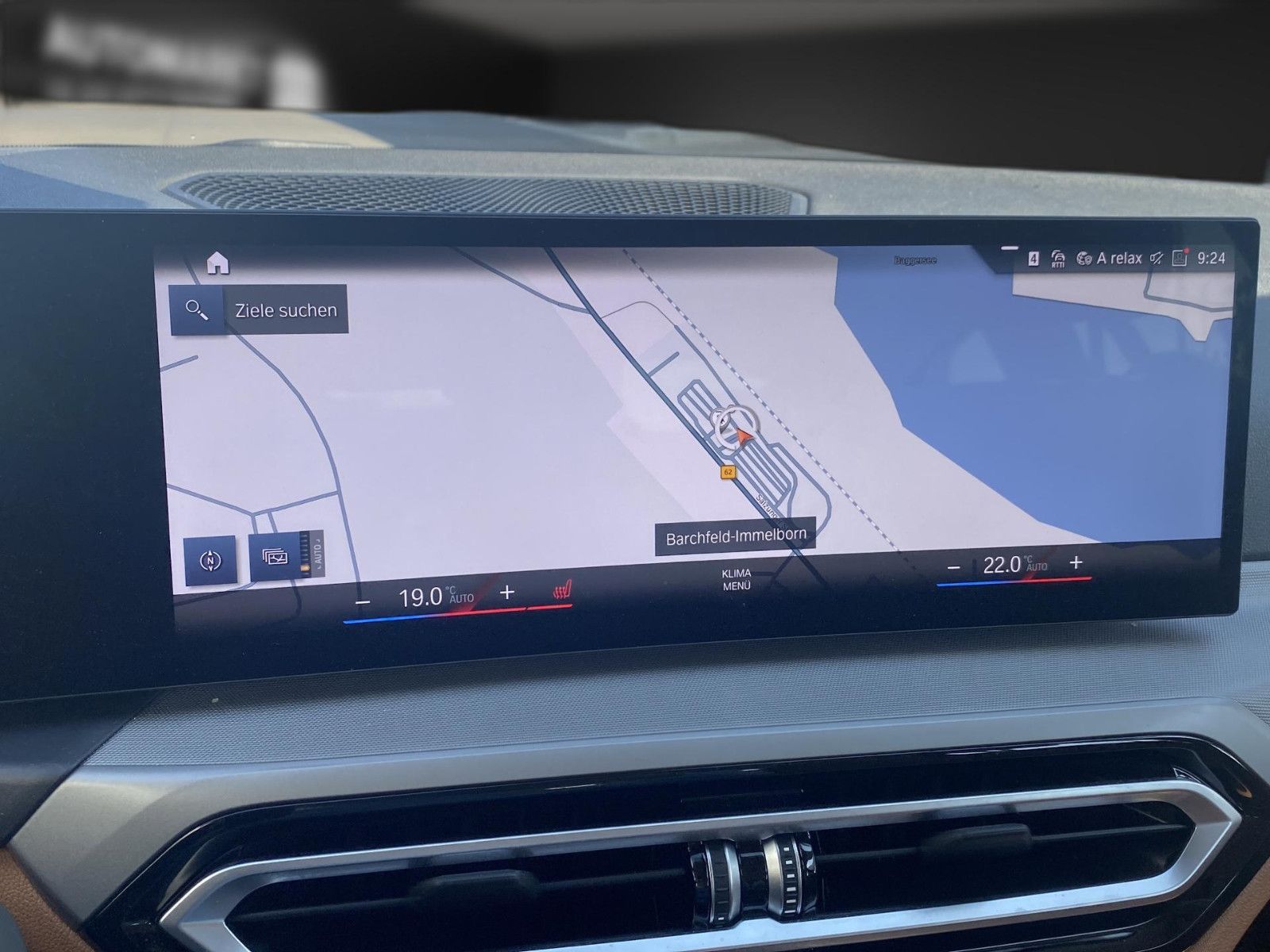 BMW 330 e - Samsaru's Car Outlet