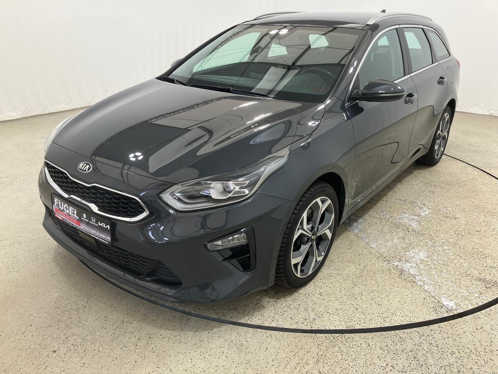 Kia Ceed Sportswagon 1.6CRDi MHEV Spirit - Samsaru's Car Outlet
