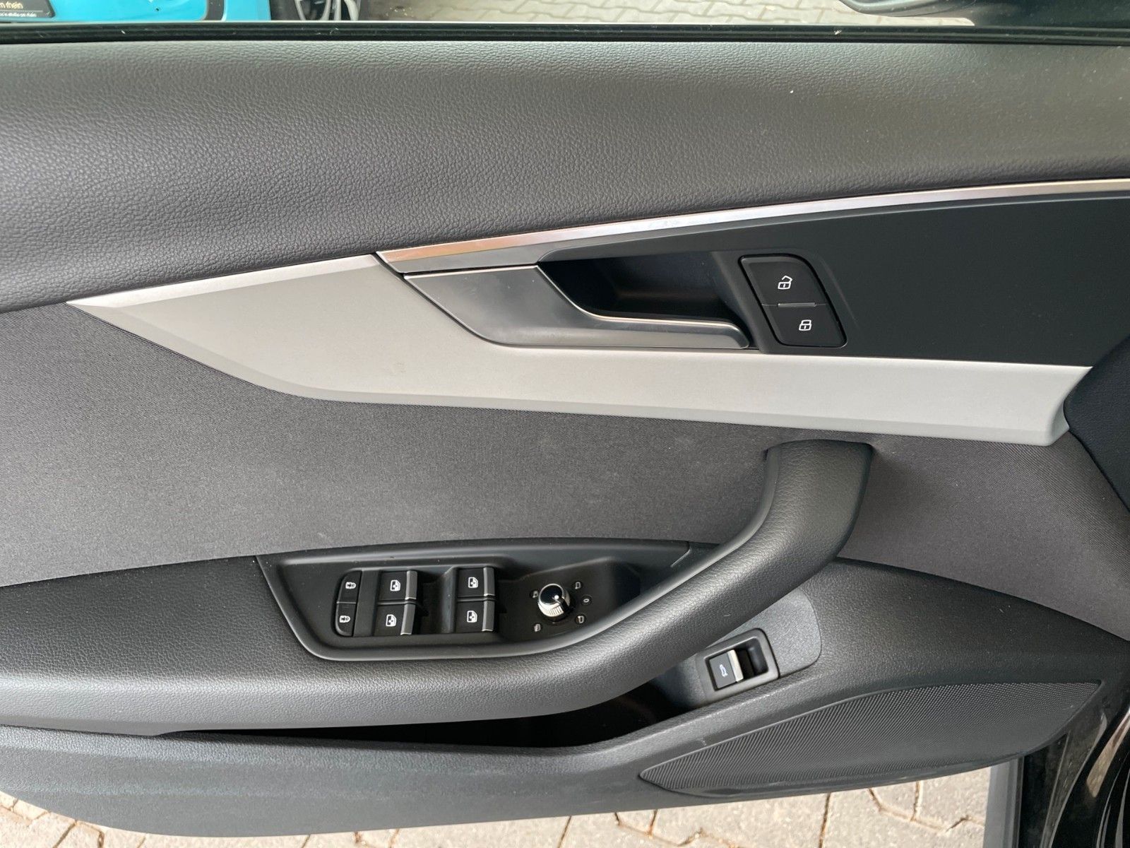 Audi A4 Allroad q 40 TDI+Navi+LED+AHK+Sitzh+Kamera+