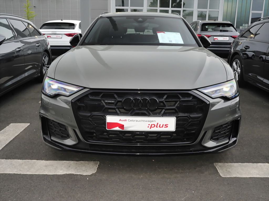 Audi A6 Avant 40 TDI quattro S-line Navi Matrix Pano.