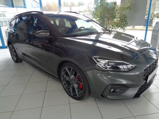 Ford Focus ST Aut/LED/Kamera/ACC/Totwinkel/Winterpak.