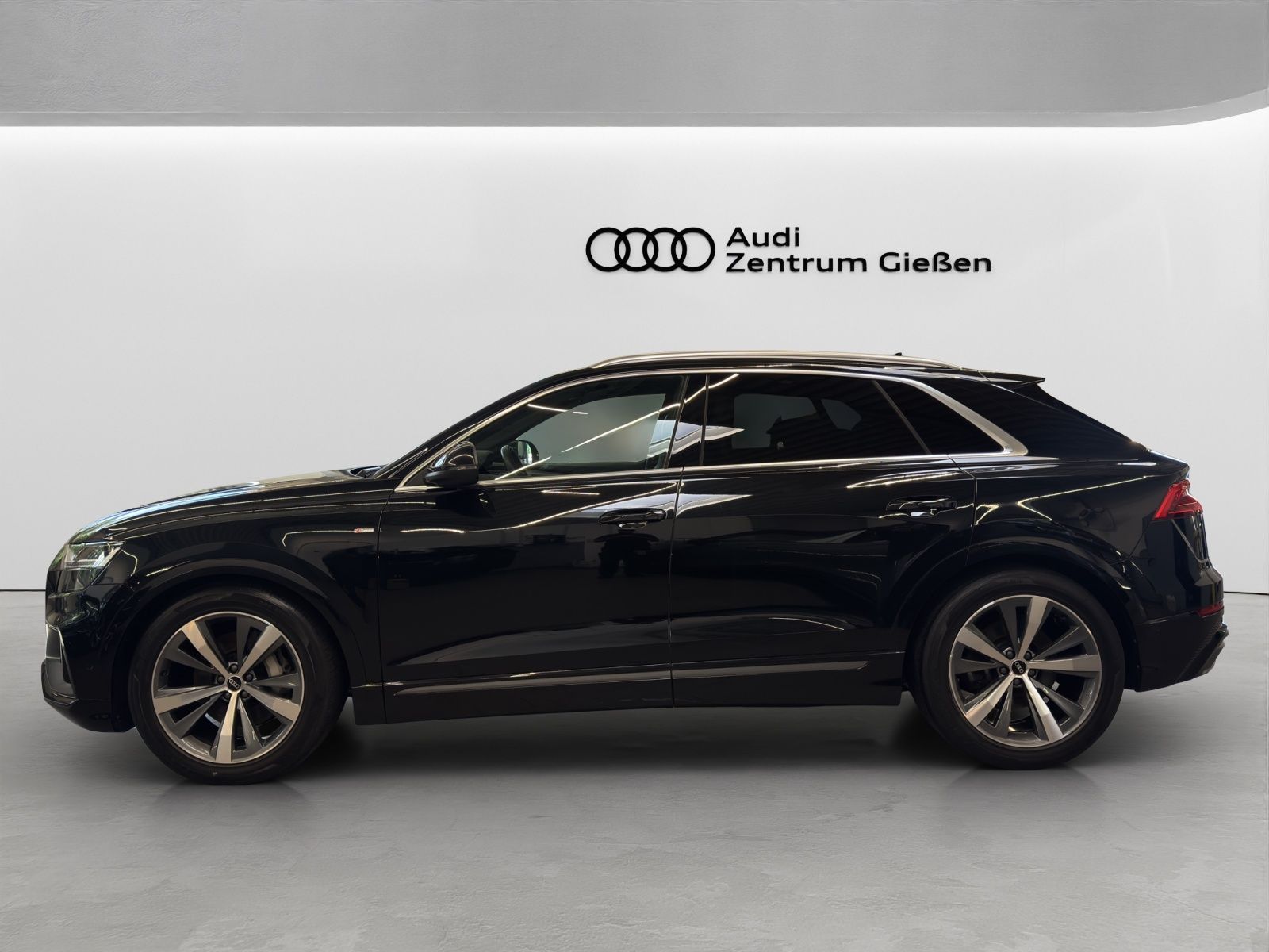 Audi Q8 50 TDI quattro S line AHK Pano 360°Kamera