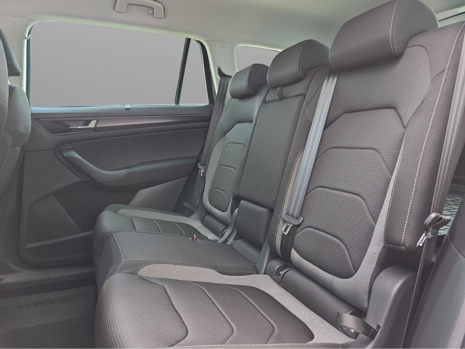 Skoda Kodiaq 1.5 TSI DSG Tour - Samsaru's Car Outlet