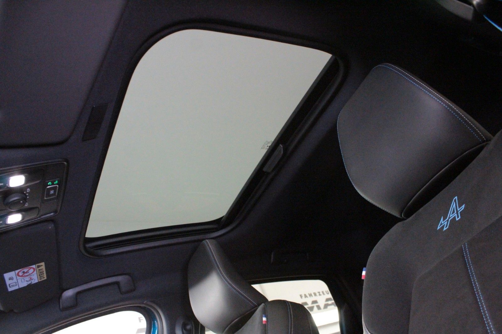 Renault Arkana Mild Hybrid - Samsaru's Car Outlet