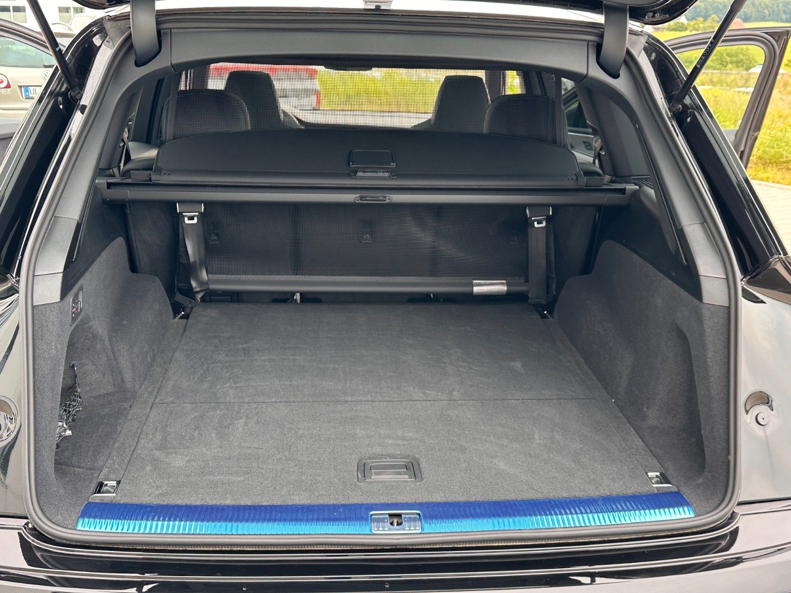 Audi Q7 50 TDI S line +AHK+STANDHEIZUNG+PANO+B&O