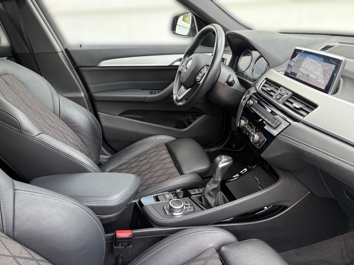 BMW X1 xDrive25e xLine - Samsaru's Car Outlet