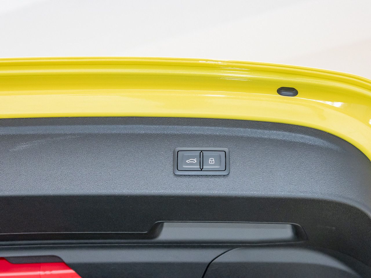 Audi A3 Sportback advanced 30 TFSI S tronic Pano AHK