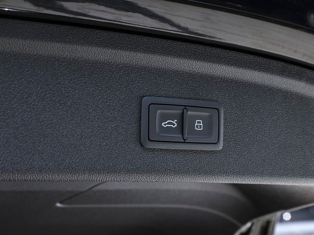 Audi A3 Sportback 40 TFSI quattro S line Matrix LED P