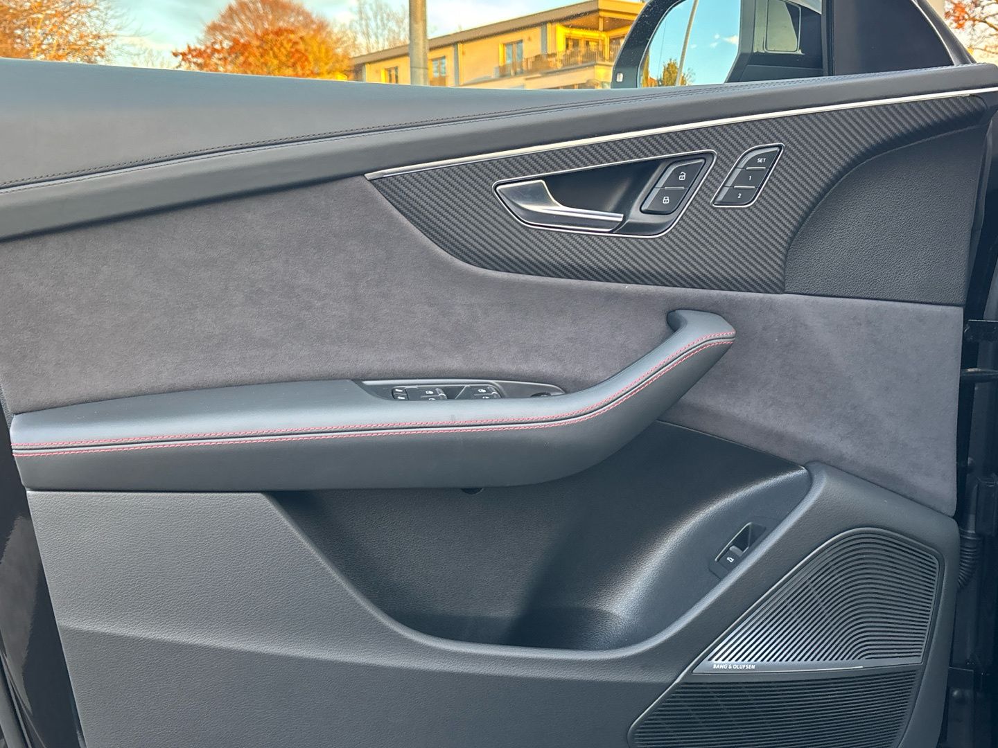 Audi RSQ8 4.0 TFSI quattro Matrix Panorama B&O AHK