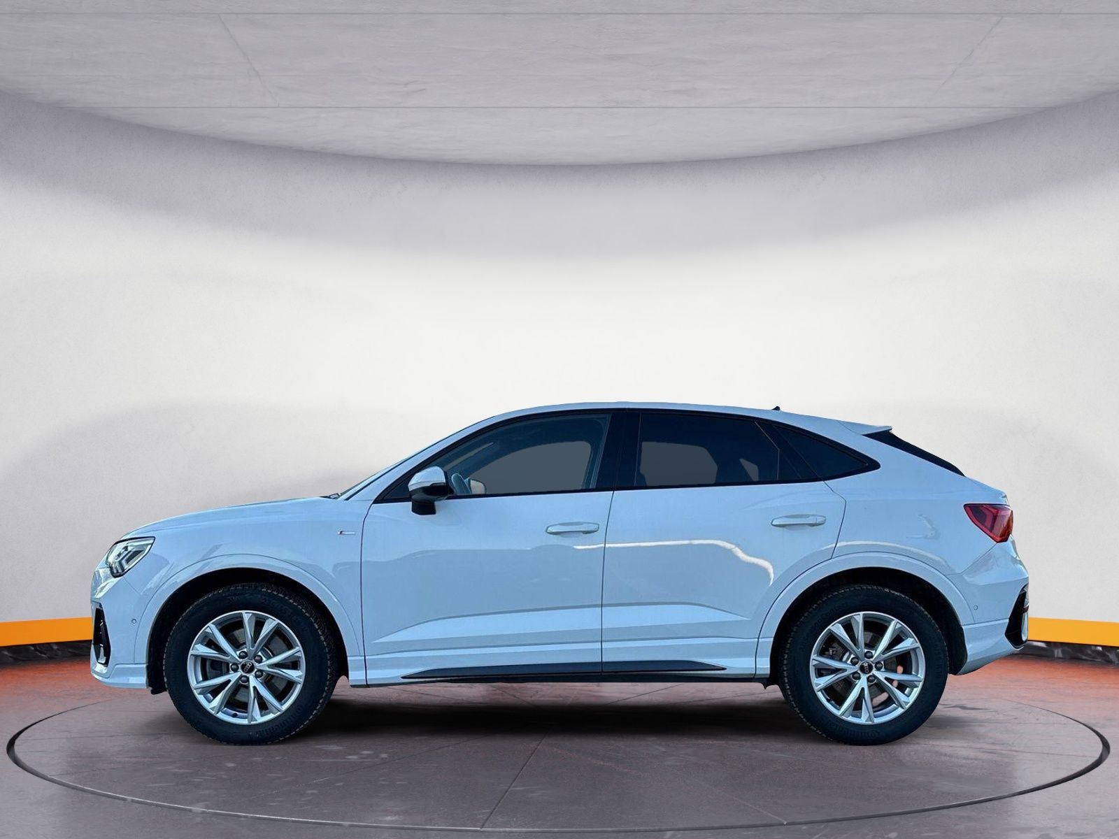 Audi Q3 Sportback 45 TFSI quattro S line - Samsaru's Car Outlet