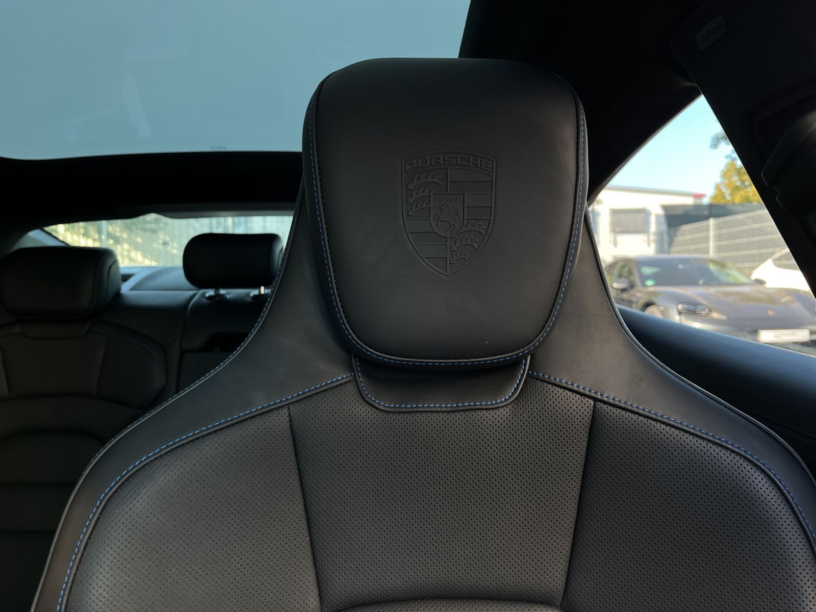 Porsche Taycan GTS PCCB,Headup,Sitzbel.Sportdes.