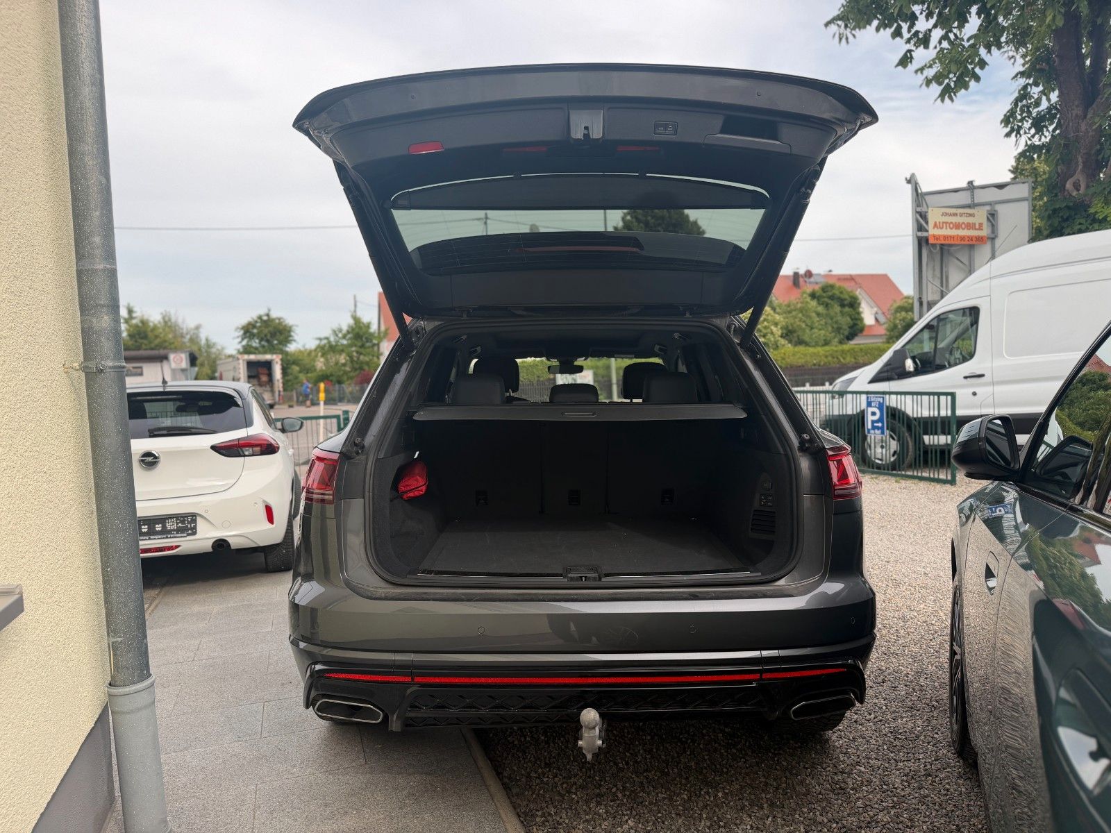 Volkswagen Touareg R Line V6 22"BlackStyle Allrad HuD PanoD